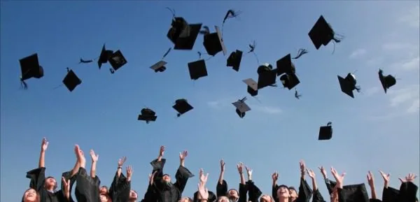 Πρόγραμμα Επανάληψης Θερινά 2025